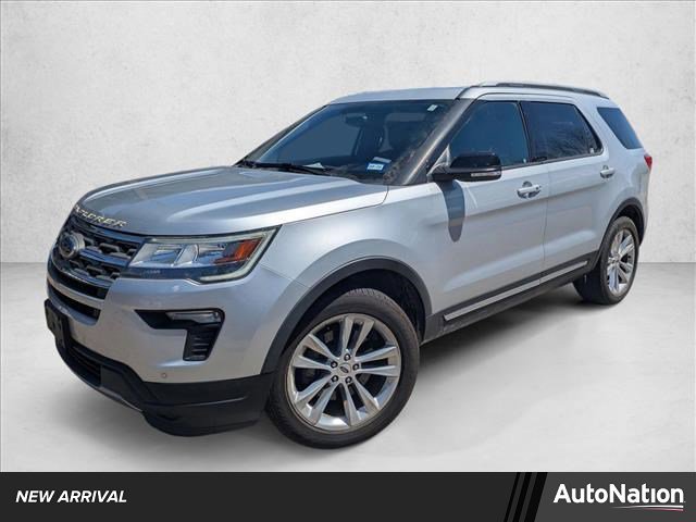 Used 2018 Ford Explorer XLT w/ Equipment Group 202A FWD image 1