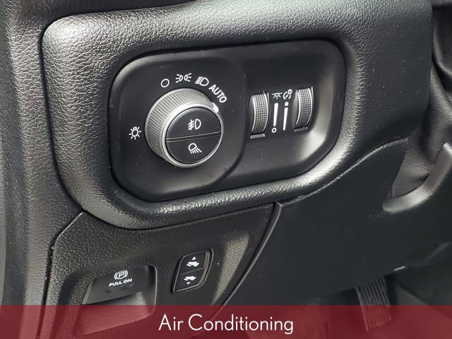 Used 2020 RAM 1500 Laramie w/ Sport Appearance Package AWD/4WD image 19