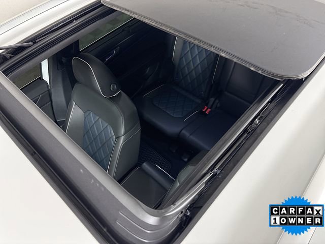 Used 2025 Volkswagen Atlas Cross Sport SEL Premium R-Line image 22