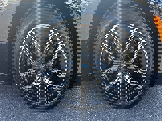 Certified 2024 BMW i7 xDrive60 image 10