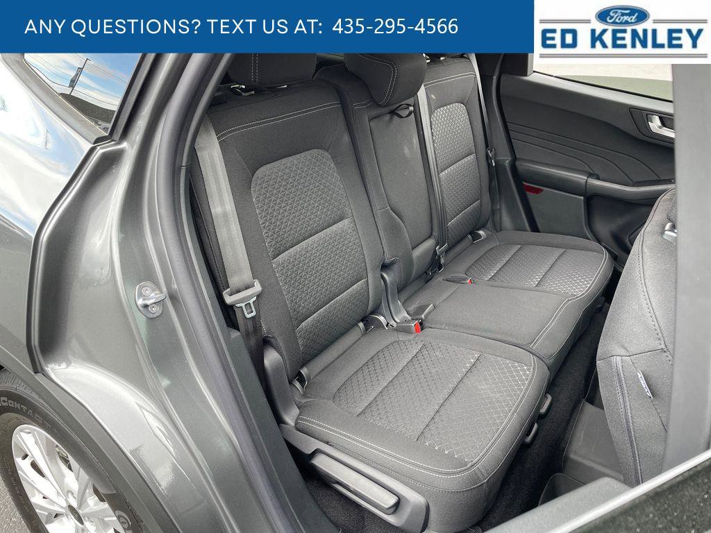 Used 2025 Ford Escape Active w/ Active Premium Tech Pack image 24