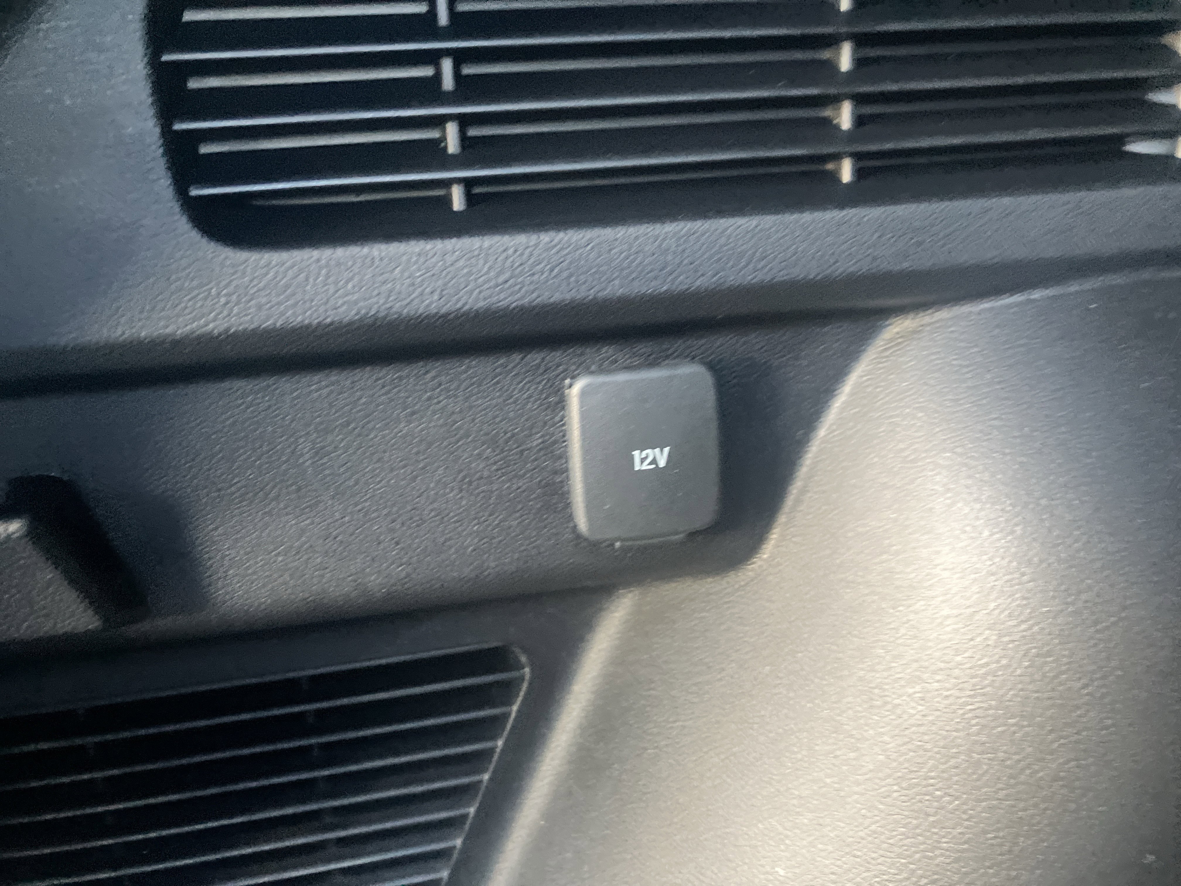 Used 2023 Ford Escape ST-Line image 13