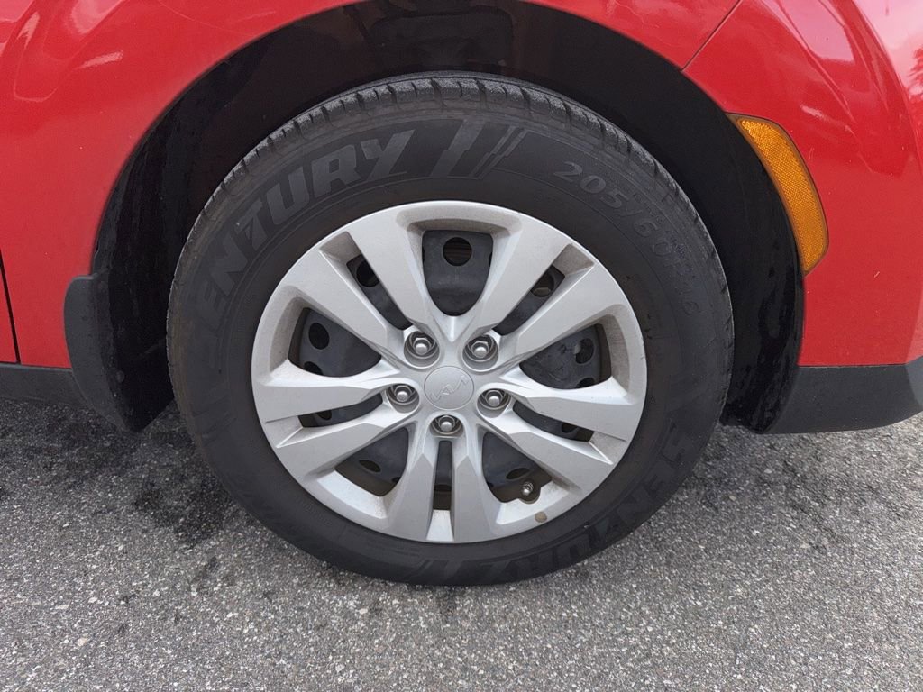 Certified 2023 Kia Soul LX FWD image 24