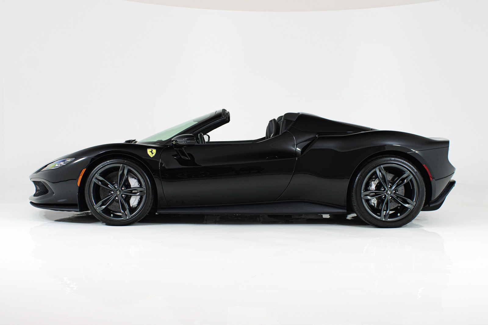 Certified 2024 Ferrari 296 GTS RWD image 4