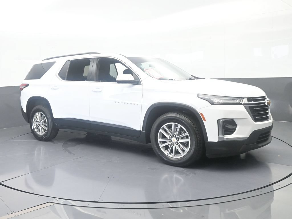 Used 2023 Chevrolet Traverse LT FWD image 8