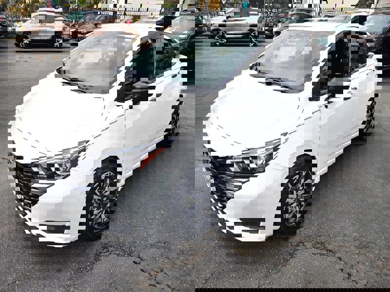 Used 2023 Nissan Versa S w/ S Plus Package image 3