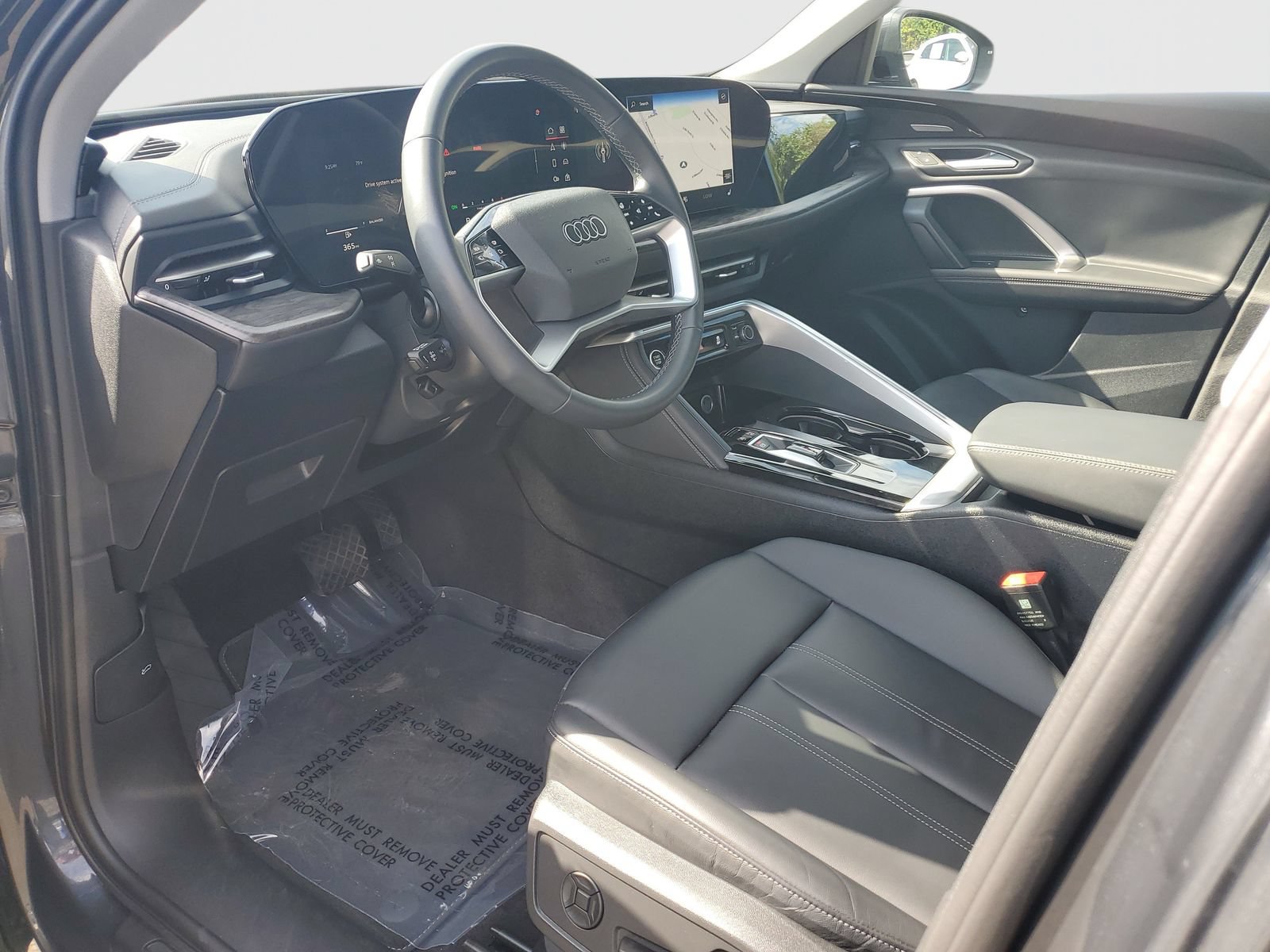 Used 2025 Audi Q5 Premium Plus w/ Premium Plus AWD/4WD image 19