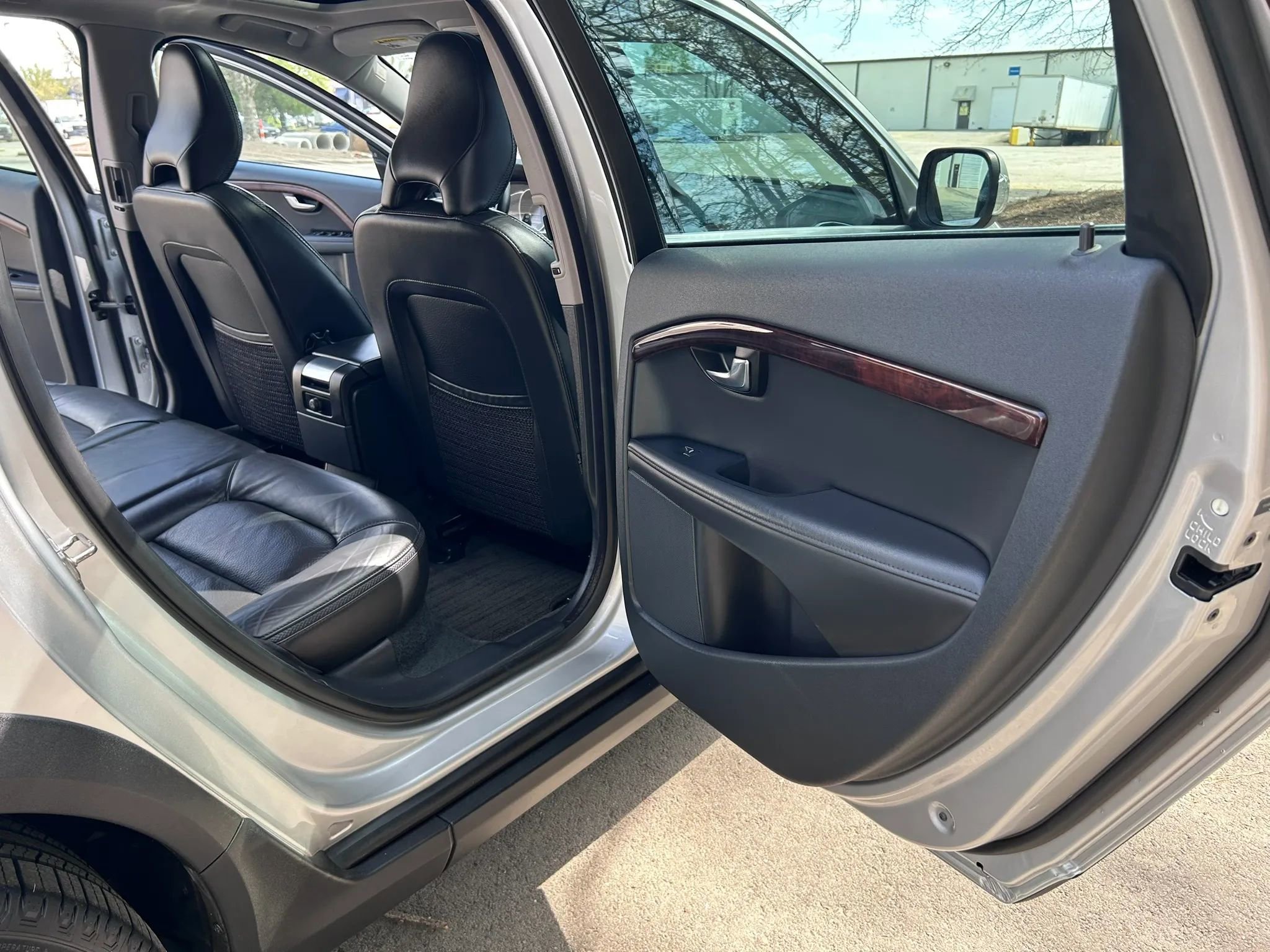 Used 2014 Volvo XC70 T6 image 58