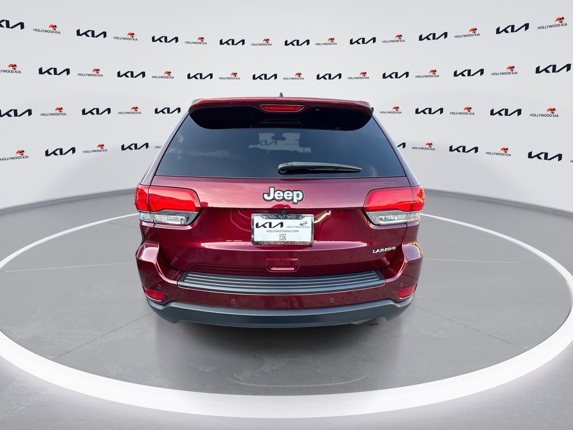 Used 2019 Jeep Grand Cherokee Laredo image 7