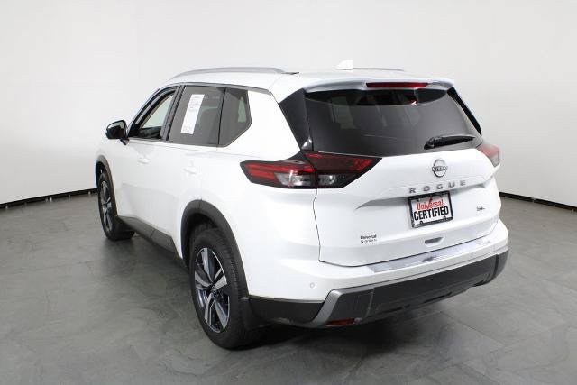 Certified 2024 Nissan Rogue SL FWD image 16