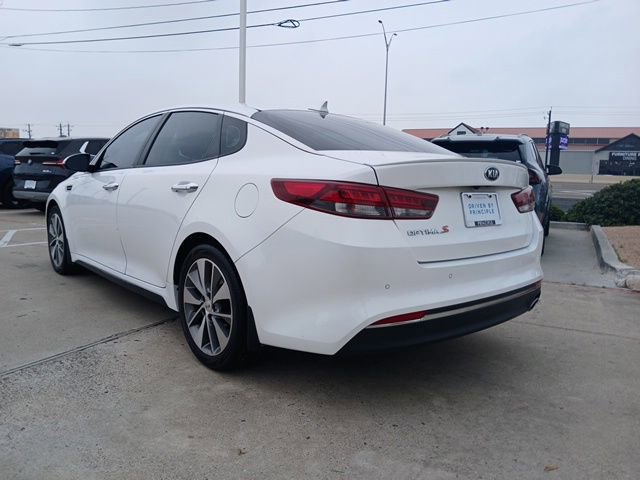 Used 2018 Kia Optima S w/ 18" Alloy Wheels Package FWD image 7