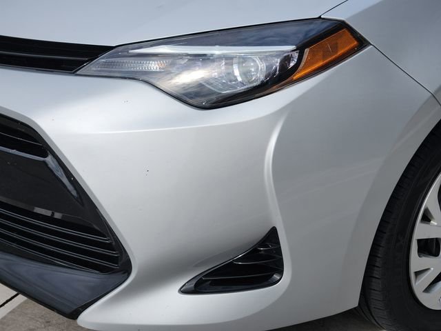 Used 2017 Toyota Corolla LE FWD image 10