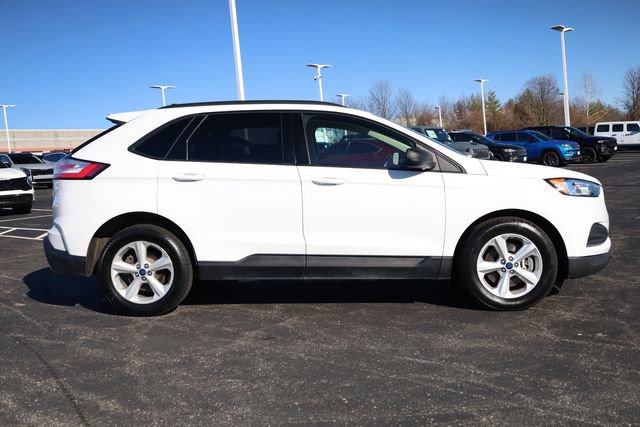 Used 2020 Ford Edge SE image 4