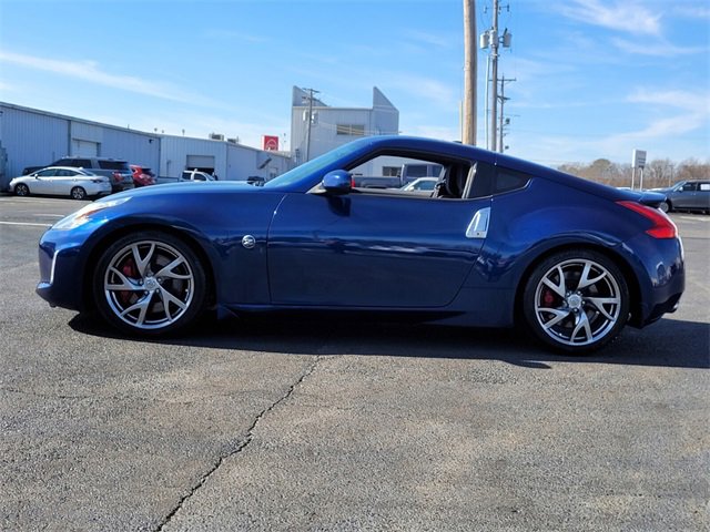 Certified 2017 Nissan 370Z w/ Sport Package image 6