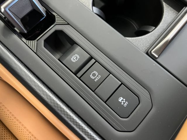 New 2026 Lexus ES 350e FWD image 29