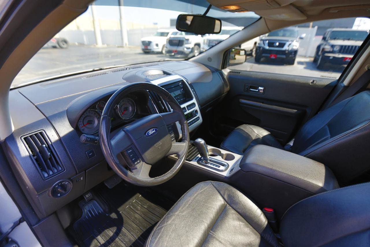 Used 2010 Ford Edge Limited AWD/4WD image 4
