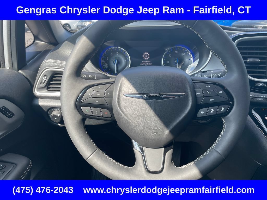 Certified 2024 Chrysler Pacifica Touring-L w/ S Appearance Package AWD/4WD image 65