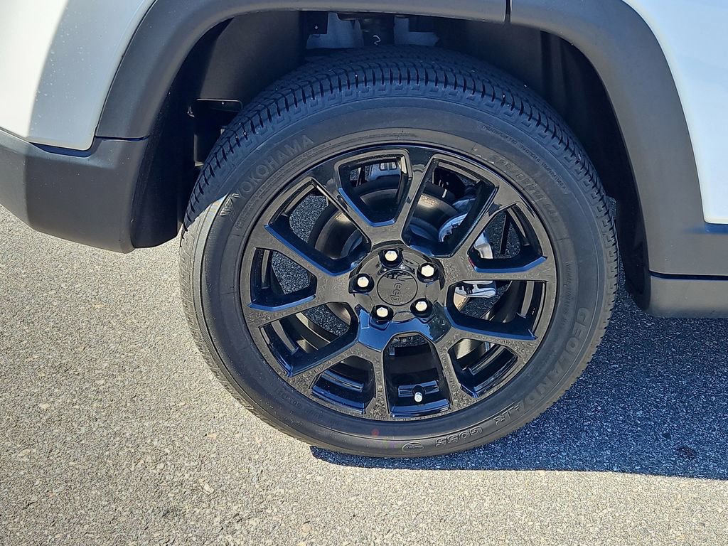 Used 2022 Jeep Compass Altitude w/ Convenience Group image 5