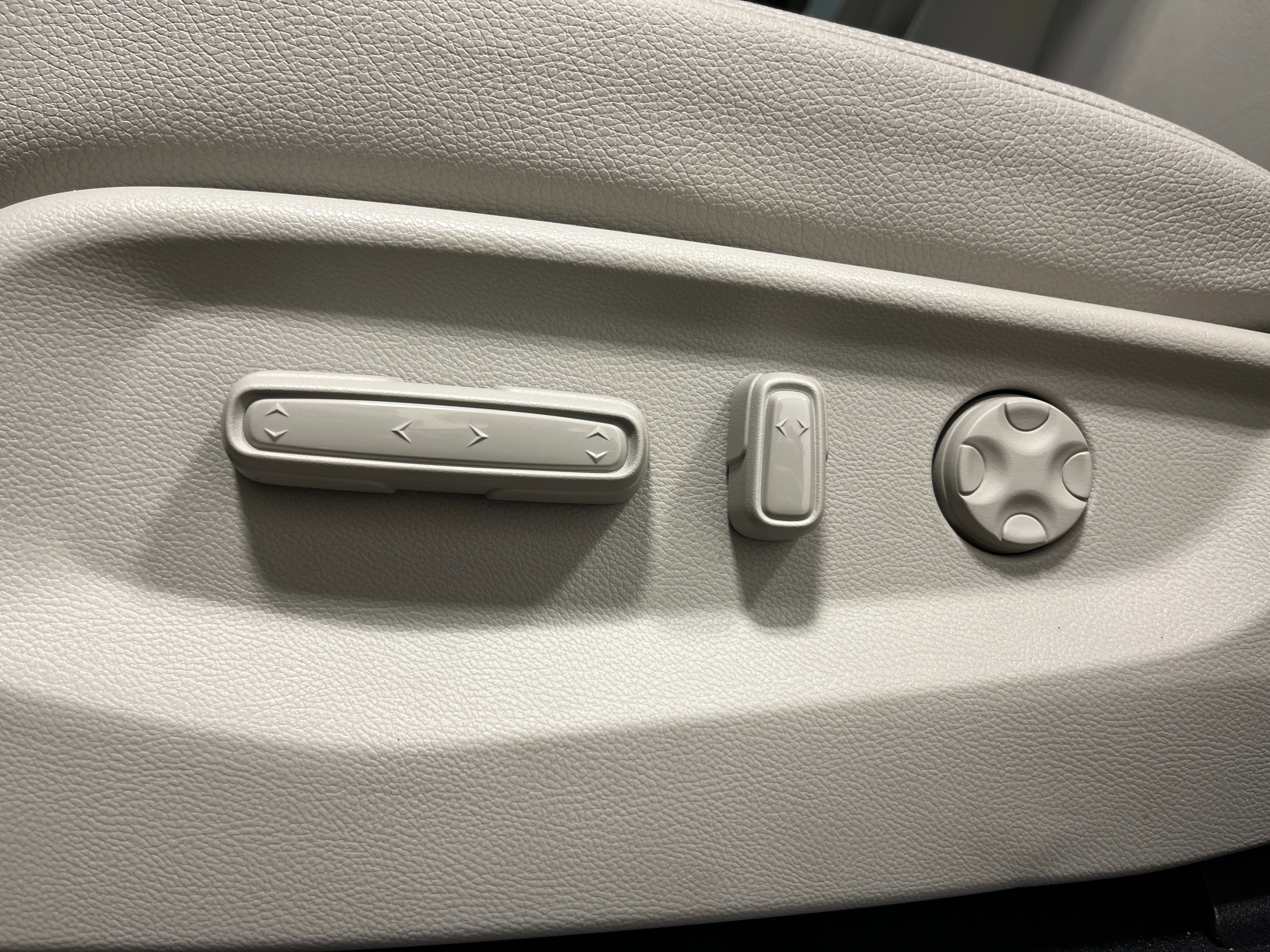 New 2026 Honda Odyssey EX-L image 8