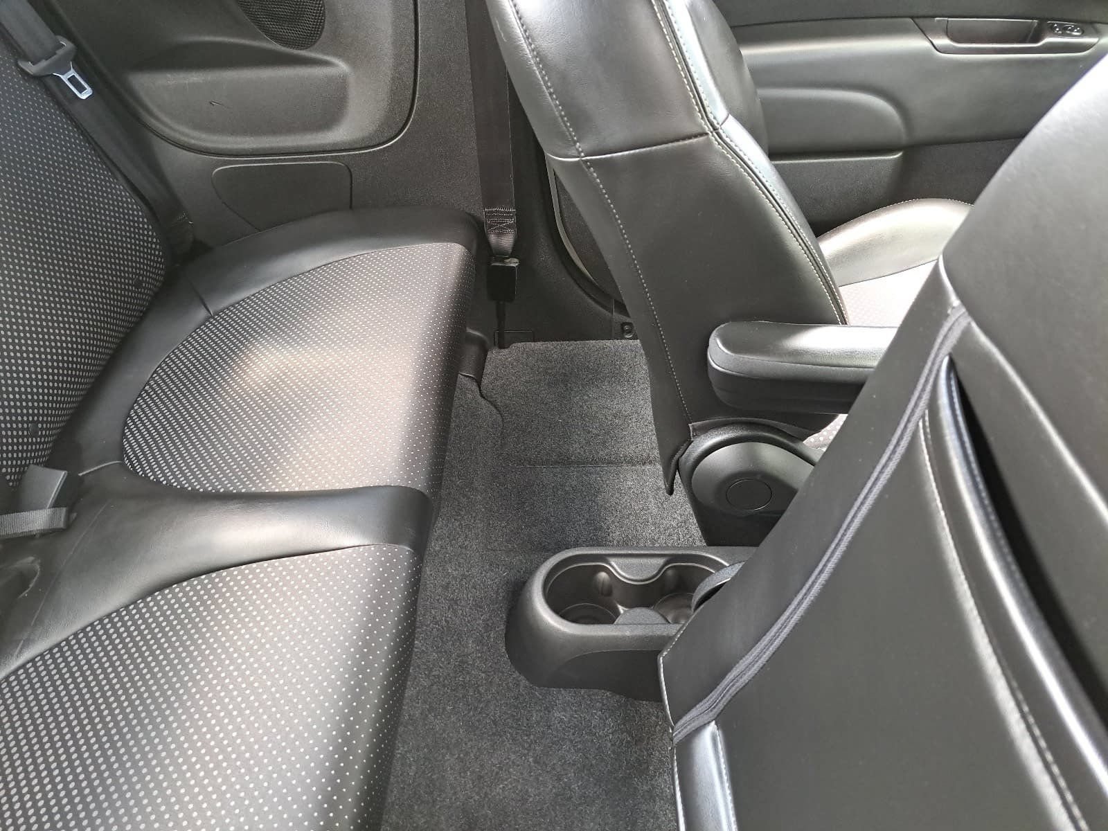 Used 2018 FIAT 500 e w/ Esport Package FWD image 11