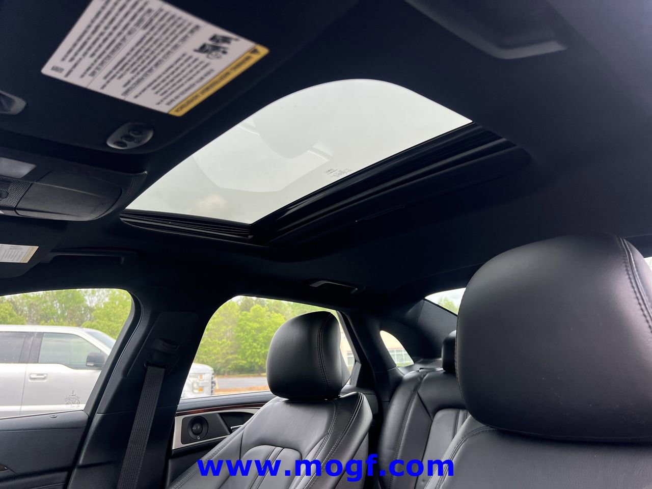 Used 2017 Lincoln MKZ Select w/ Select Plus Package image 14