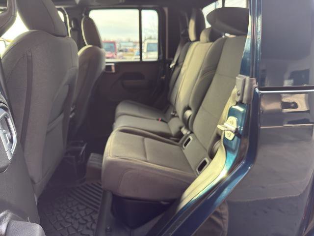 Used 2025 Jeep Gladiator Sport image 23