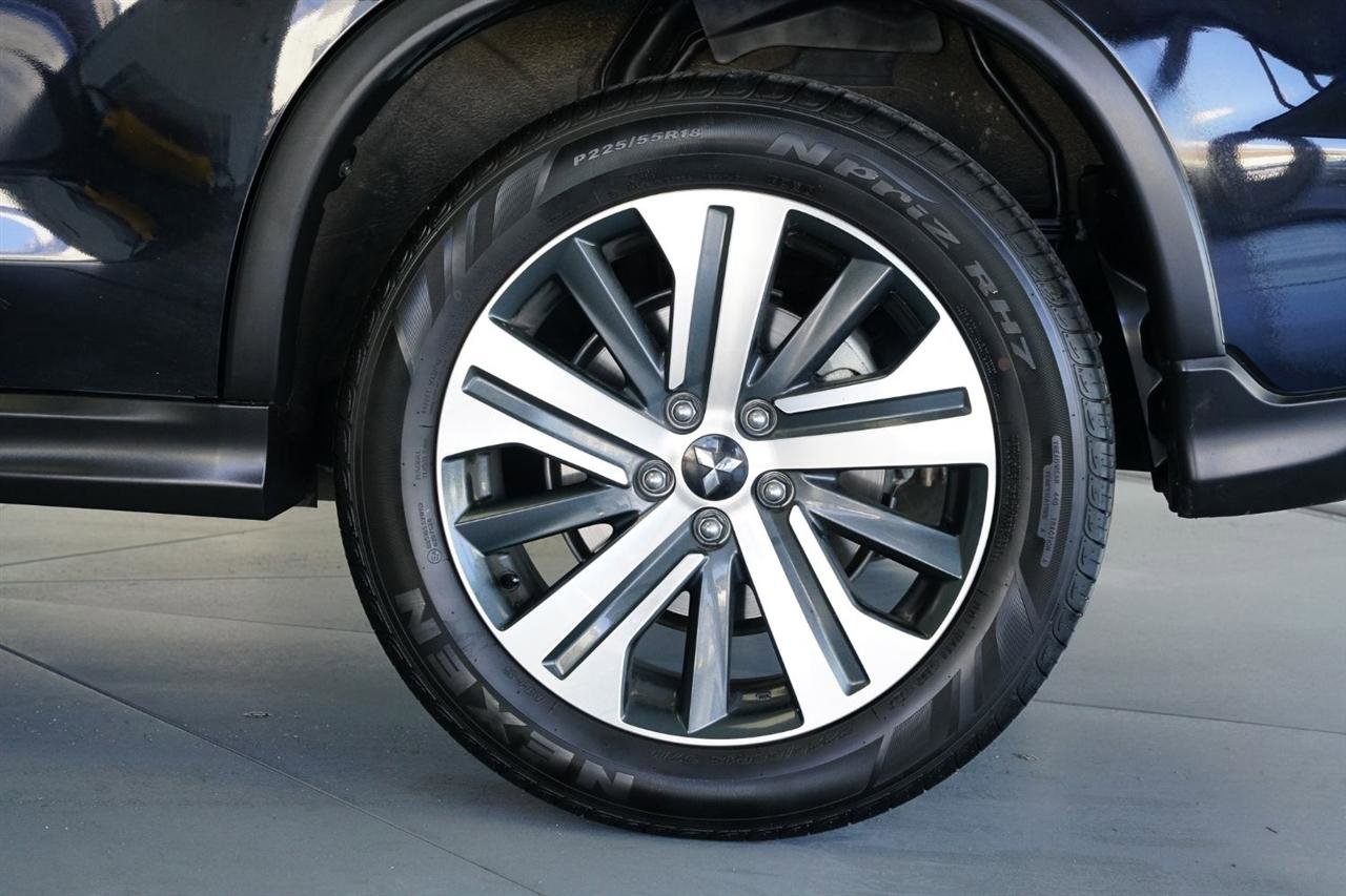 Used 2024 Mitsubishi Outlander Sport SE AWD/4WD image 7