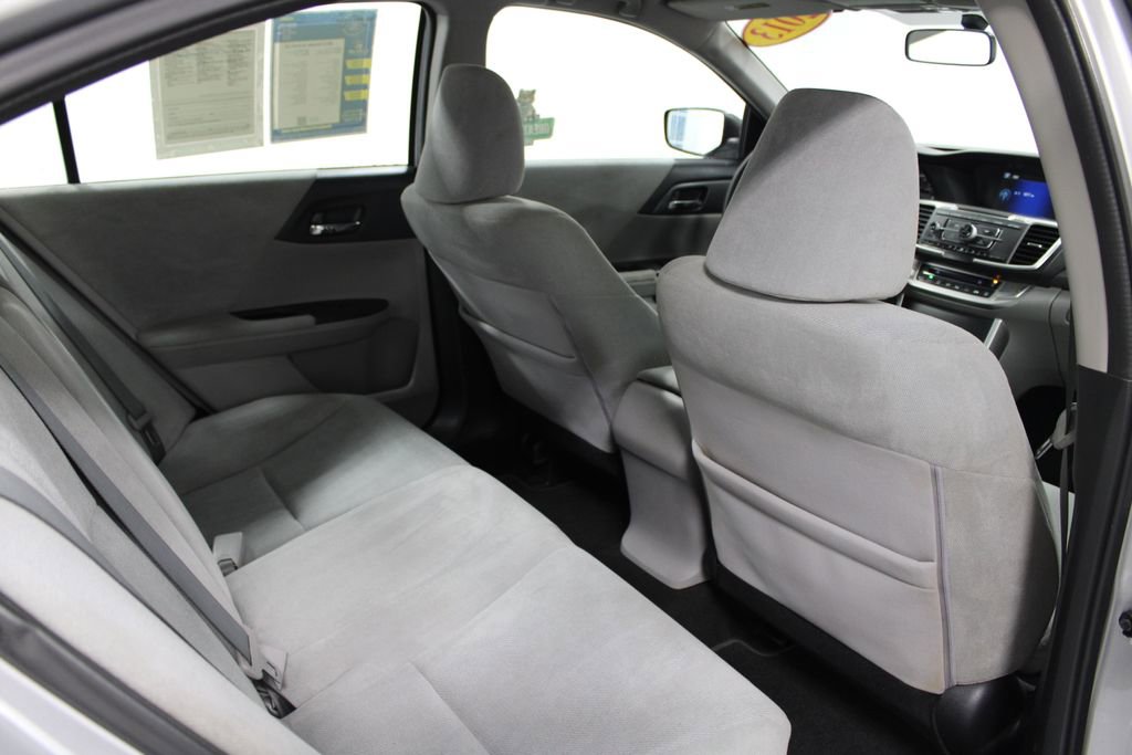 Used 2013 Honda Accord LX image 28