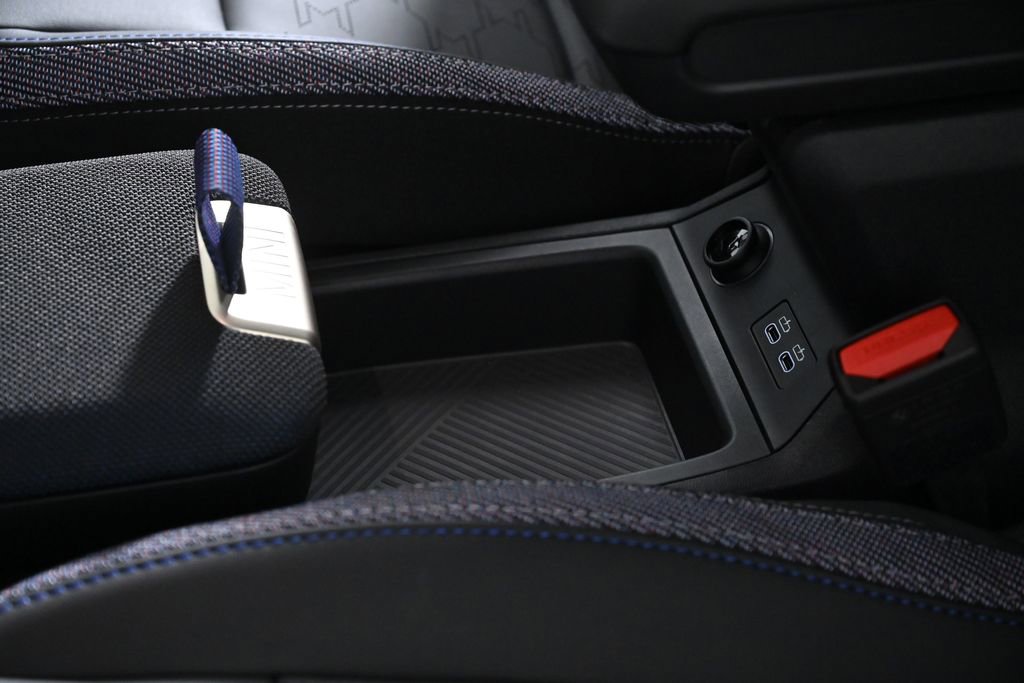 Used 2025 MINI Cooper Countryman S w/ Comfort Package Max image 20