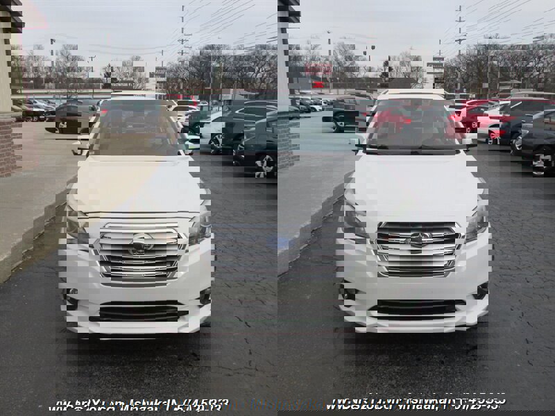 Used 2016 Subaru Legacy 2.5i Premium AWD/4WD image 2