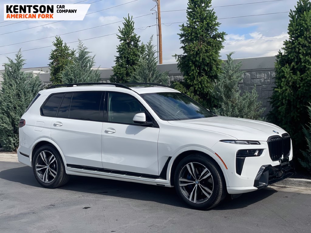 Used 2026 BMW X7 xDrive40i AWD/4WD image 10