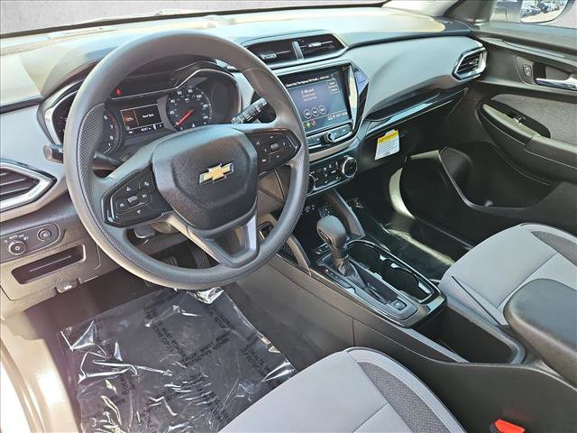 Certified 2021 Chevrolet TrailBlazer LT w/ Convenience Package FWD image 13