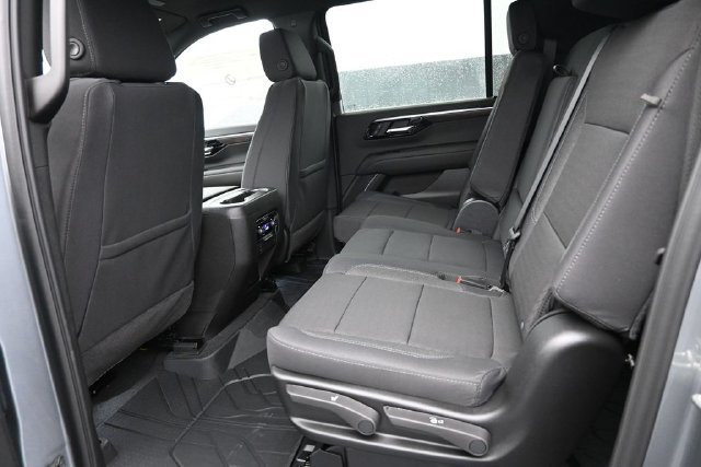 New 2026 Chevrolet Suburban LS AWD/4WD image 15