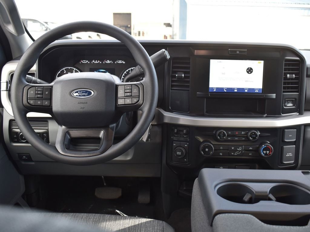 New 2026 Ford F450 XLT w/ 360-Degree Camera Package AWD/4WD image 9