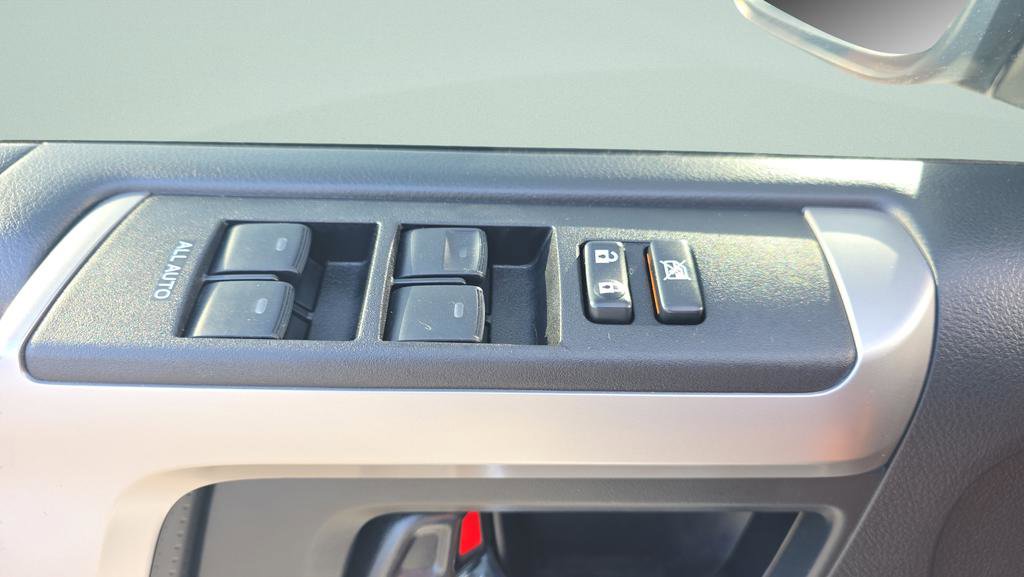 Used 2016 Toyota 4Runner Limited AWD/4WD image 26