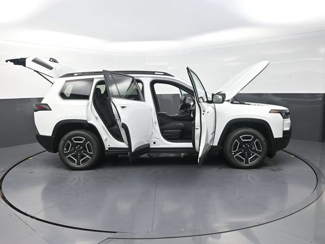 New 2026 Jeep Cherokee Laredo AWD/4WD image 36
