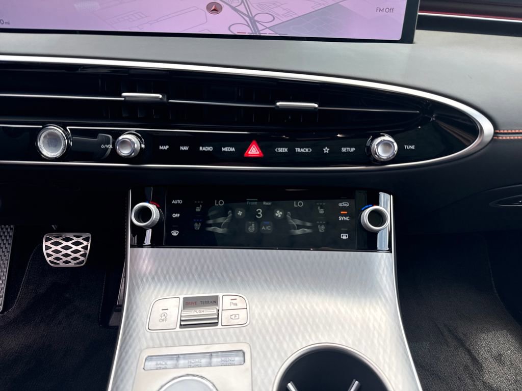 New 2026 Genesis GV70 2.5T Sport Prestige AWD/4WD image 18