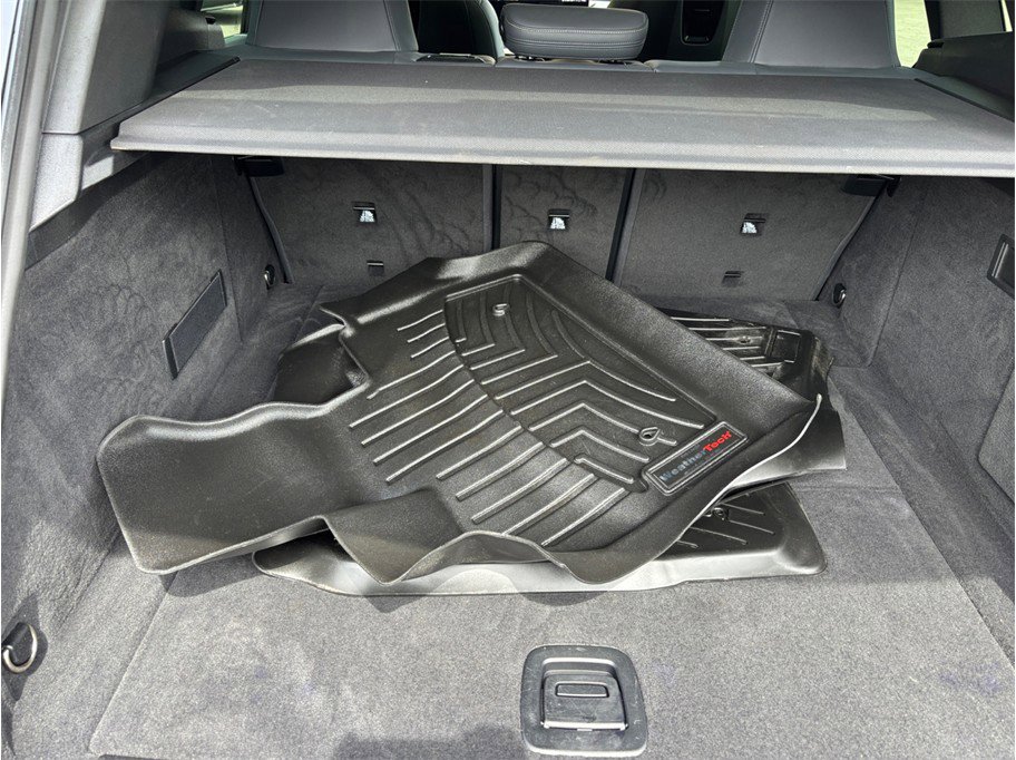 Used 2023 BMW iX xDrive50 w/ Ultimate Package 2 image 52