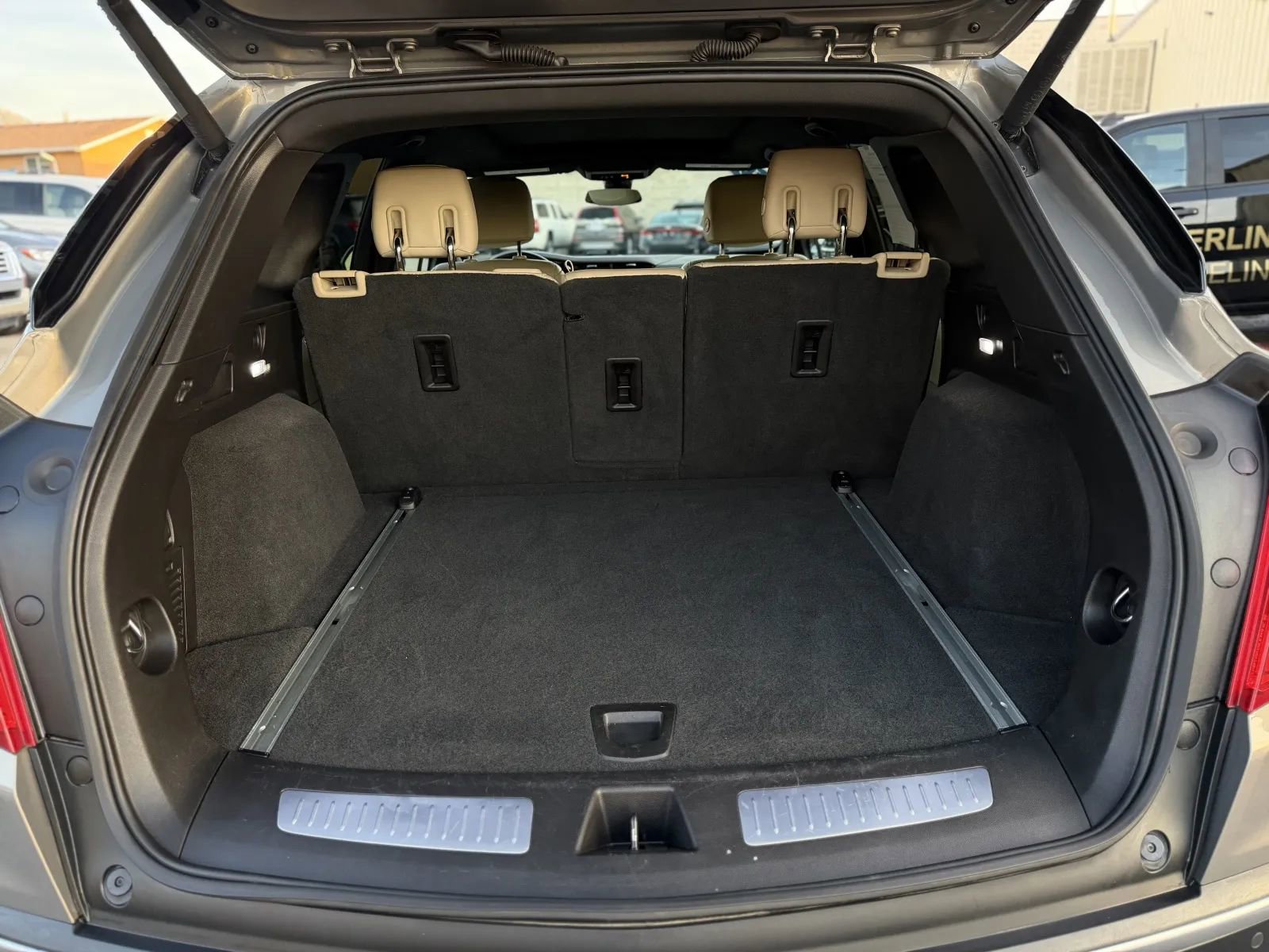 Used 2019 Cadillac XT5 Luxury AWD/4WD image 16