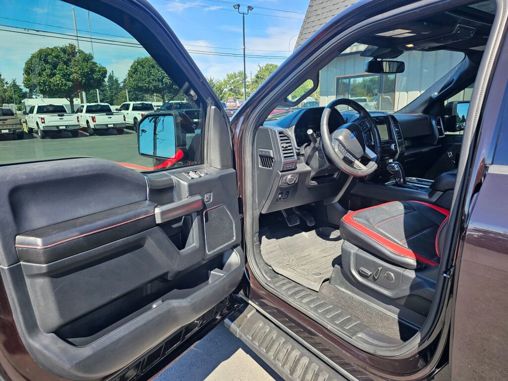 Used 2018 Ford F150 Lariat w/ Equipment Group 502A Luxury image 19