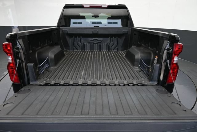 Used 2023 Chevrolet Silverado 1500 LT AWD/4WD image 29