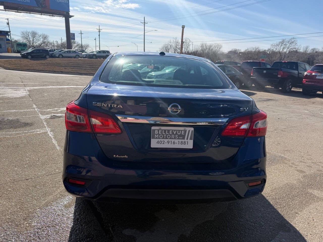 Used 2018 Nissan Sentra SV image 5