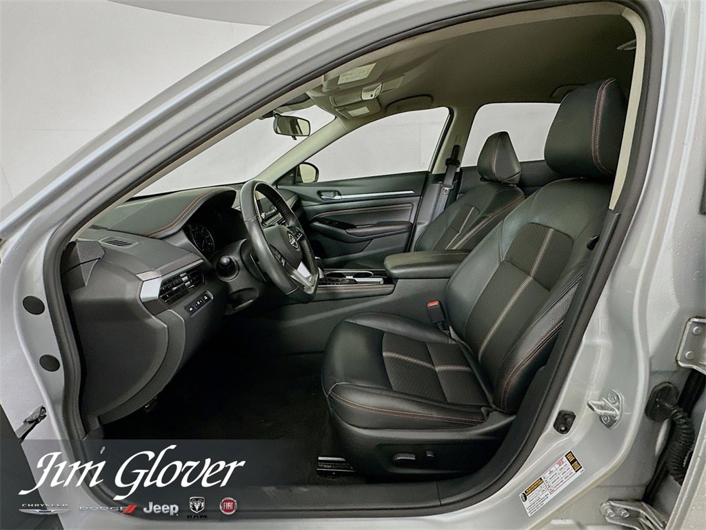 Used 2023 Nissan Altima 2.5 SR image 23