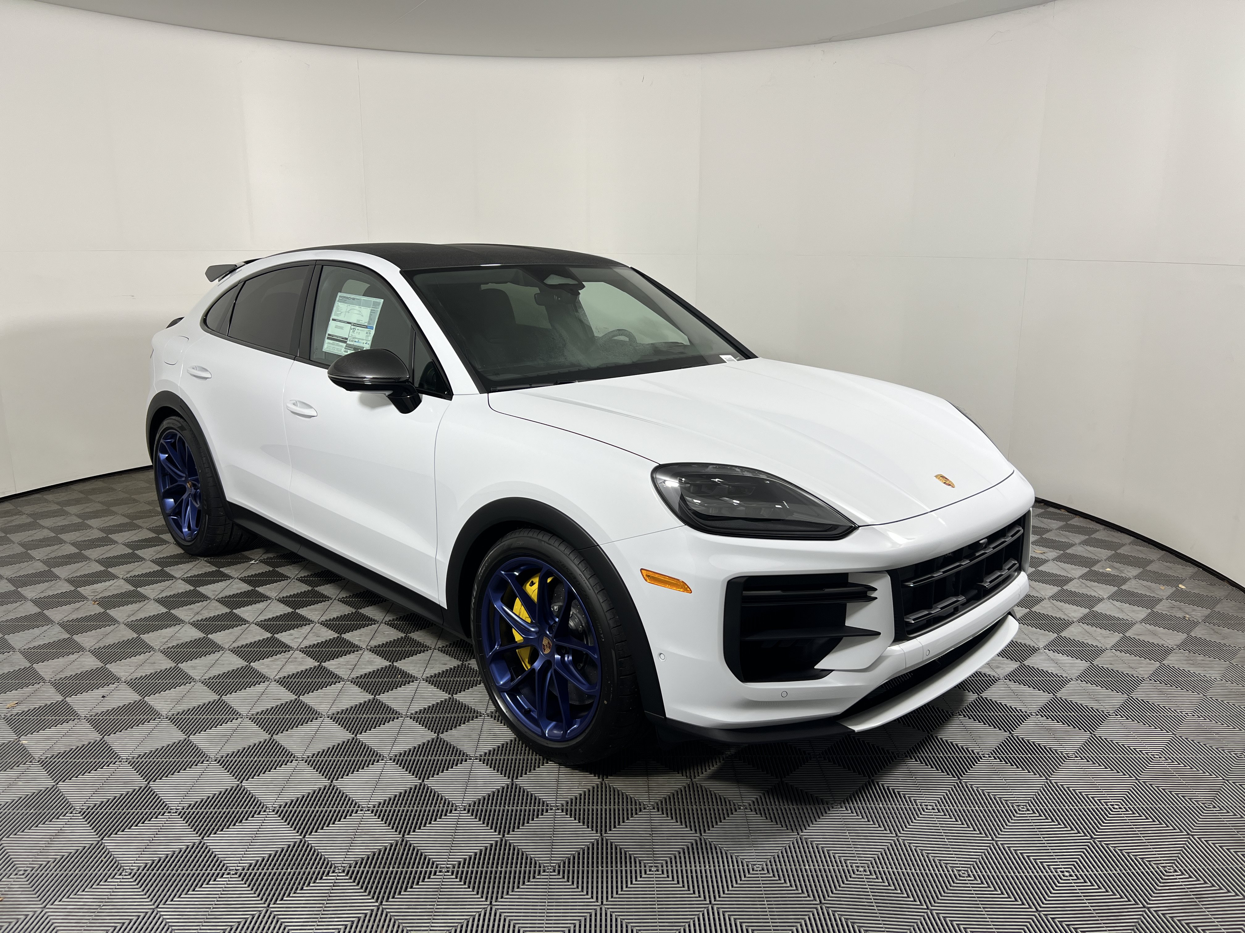 New 2026 Porsche Cayenne Turbo GT AWD/4WD image 9