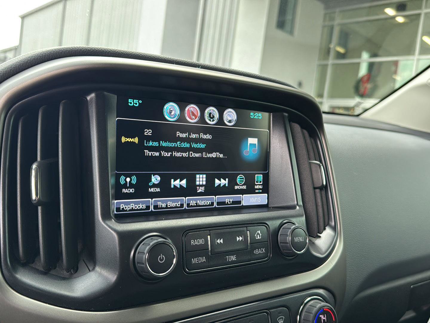 Used 2016 Chevrolet Colorado Z71 image 21