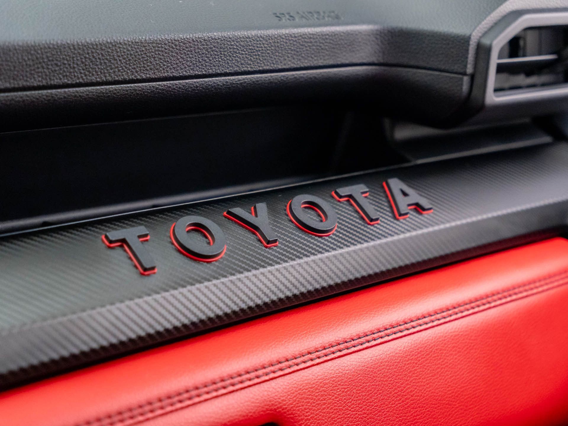 Used 2025 Toyota 4Runner TRD Off-Road AWD/4WD image 23