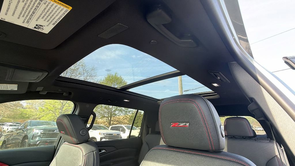 New 2026 Chevrolet Traverse Z71 image 15