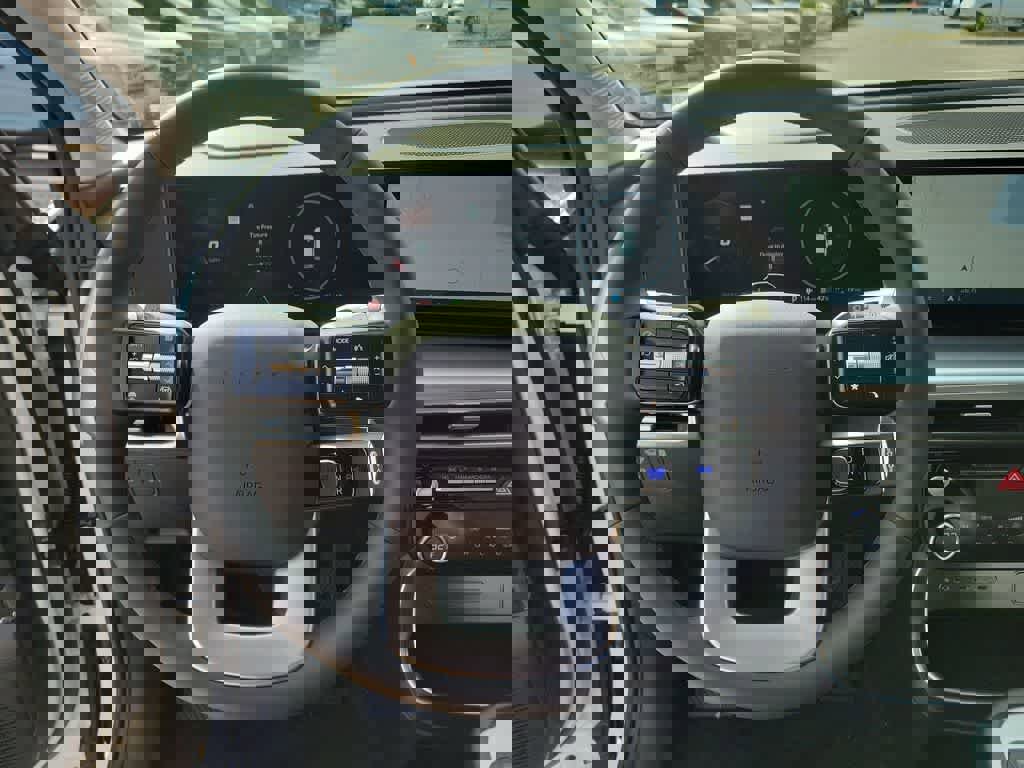 New 2026 Hyundai Ioniq 9 SE image 24