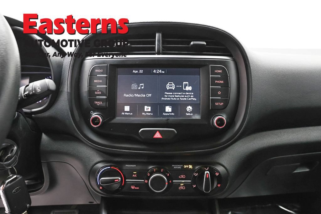 Used 2021 Kia Soul S FWD image 12