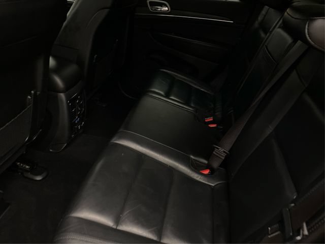 Used 2021 Jeep Grand Cherokee Limited AWD/4WD image 11